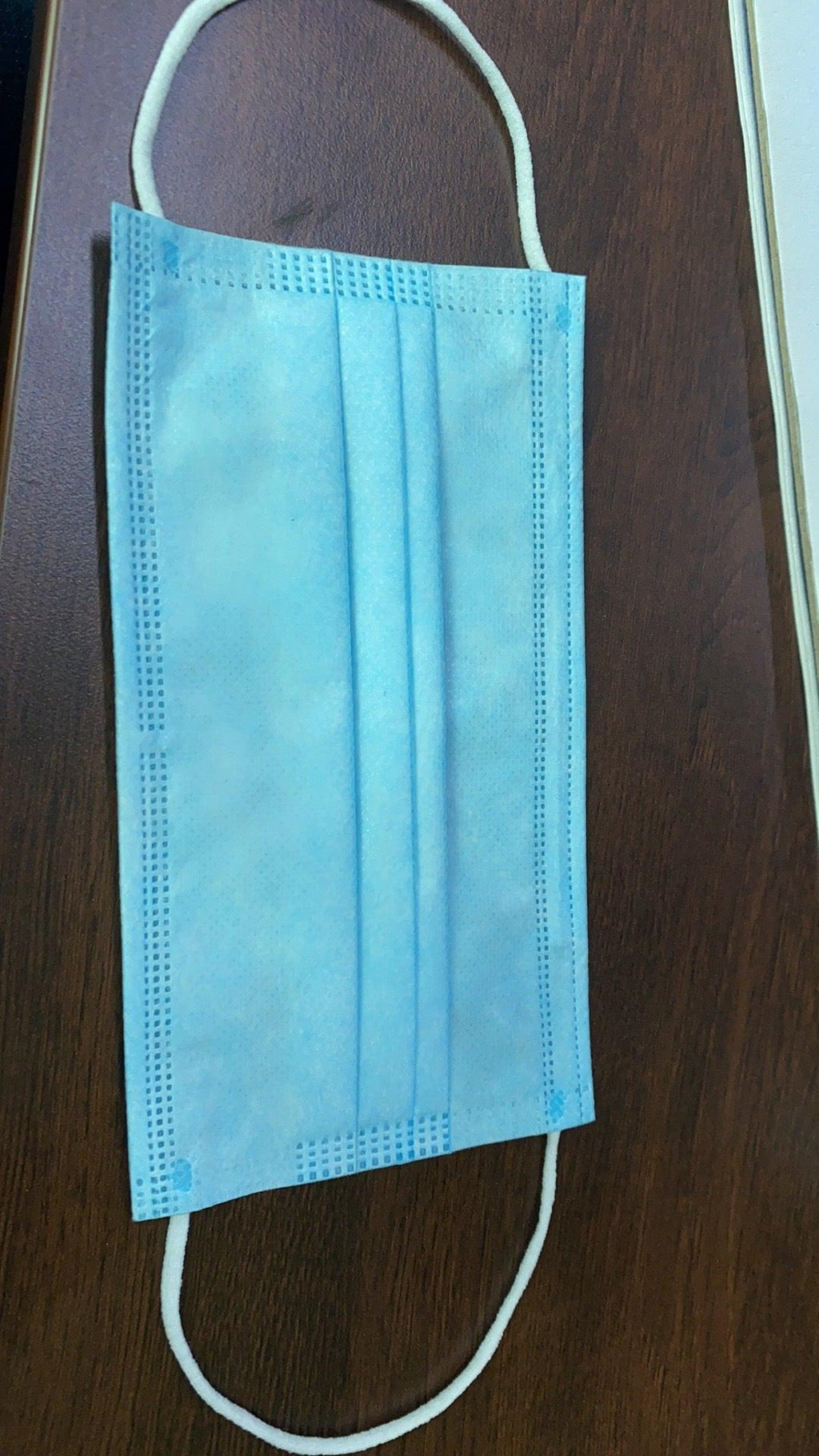 Professional Medical Mask Disposable 3-Ply Face Mask Antiviral Medical-Surgical Mask.