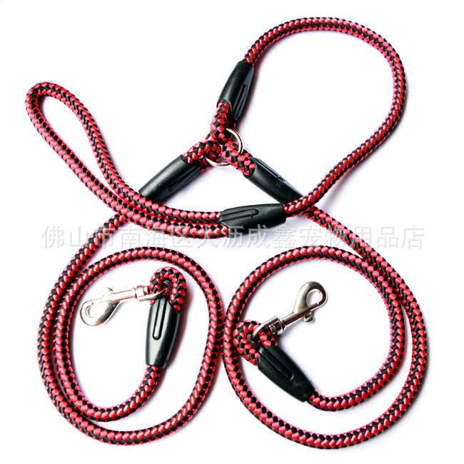 Double-Ended Traction Rope For Walking The Dog Hand-Double-Ended Traction Rope One Plus Two Leash Collar Pet Supplies Dog Collar.