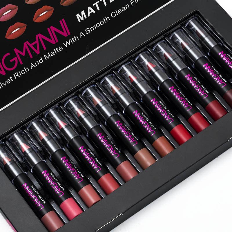 12 lipstick sets.