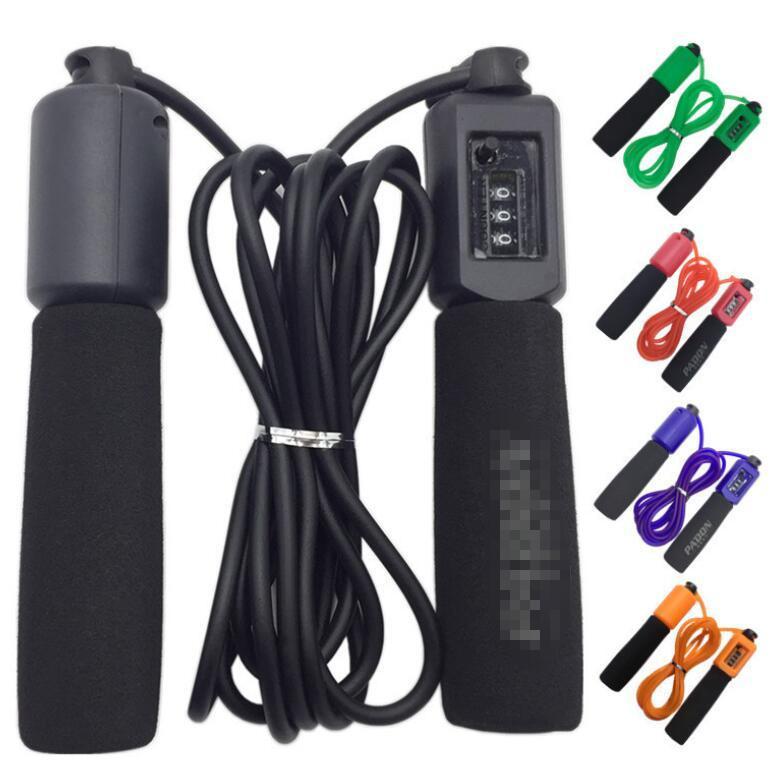 Rope skipping fitness rope.