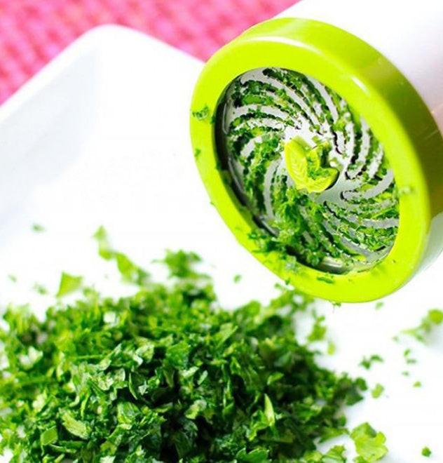 Herb Grinder Spice Mill Parsley Shredder Chopper.