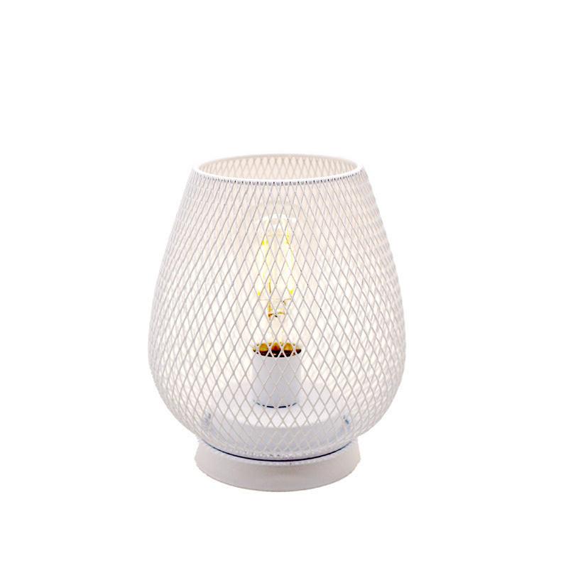 Retro Iron Art Table Lamp Battery Powered Night Light Hollowed Out Birdcage Desk Reading Lamp Bedroom Decor Bedside Table Lamp Home Decor.