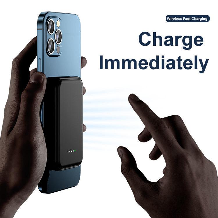 Mini Magnetic Power Bank 5000mAh Wireless.