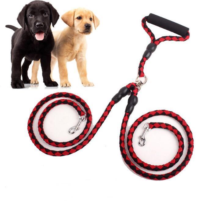 Double-Ended Traction Rope For Walking The Dog Hand-Double-Ended Traction Rope One Plus Two Leash Collar Pet Supplies Dog Collar.