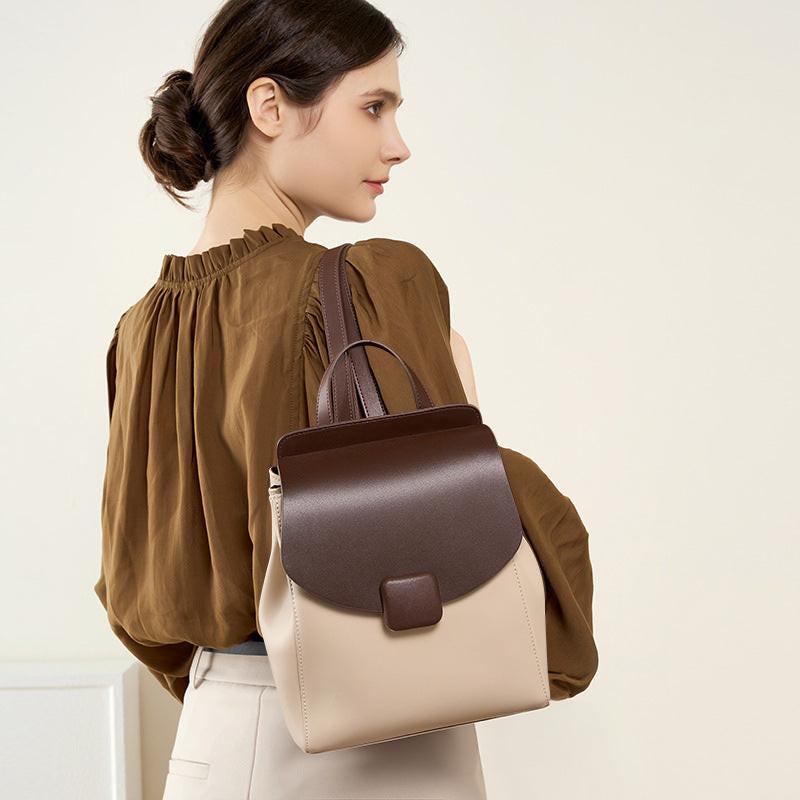 New Women's Small Backpack Leather Travel Travel Light Large Capacity.