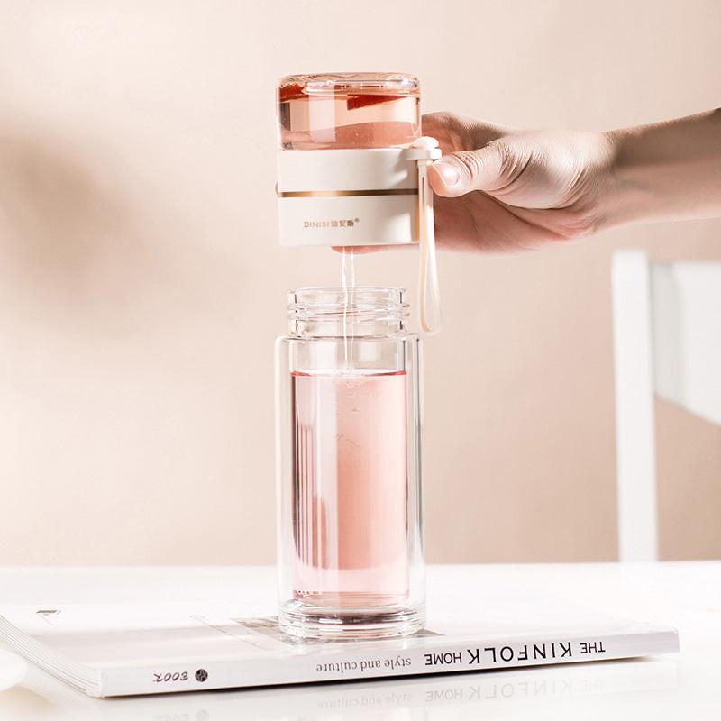 Glass Water Bottle With Tea Infuser Filter Tea Separation Double Wall Glass Bottle Leakproof Water Bottle.