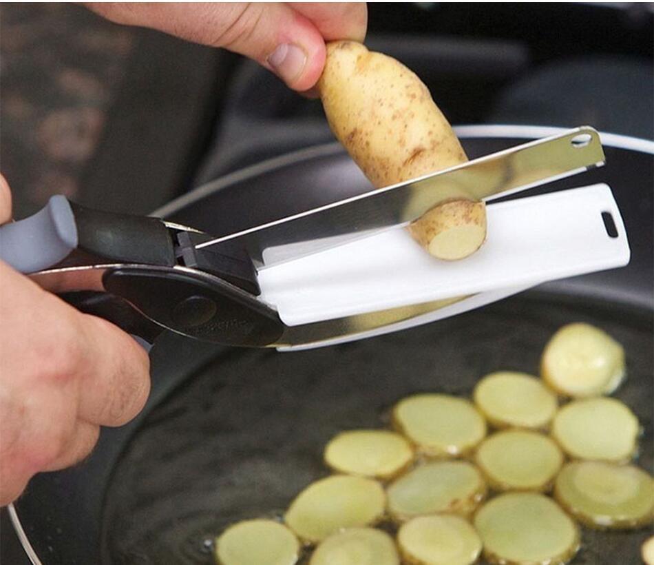 2 in 1 Stainless Steel Kitchen Knife Shears Vegetable Slicer.