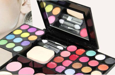 Makeup box make-up set.