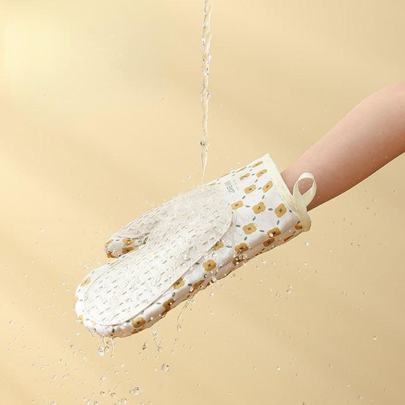 Anti-Scalding Microwave Cotton Non-Slip Insulation Gloves Oven Mitts  Kitchen Heat Resistant Thickened Cotton Heat Insulation Microwave Oven Oven Anti Scalding Household Gloves Baking Tools.