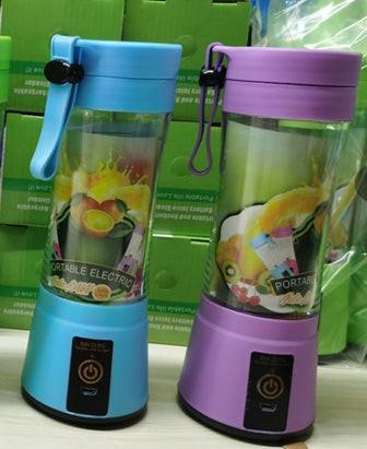 Portable Blender With USB Rechargeable Mini Kitchen Fruit Juice Mixer Home Simple Portable Electric Mini Juicer.