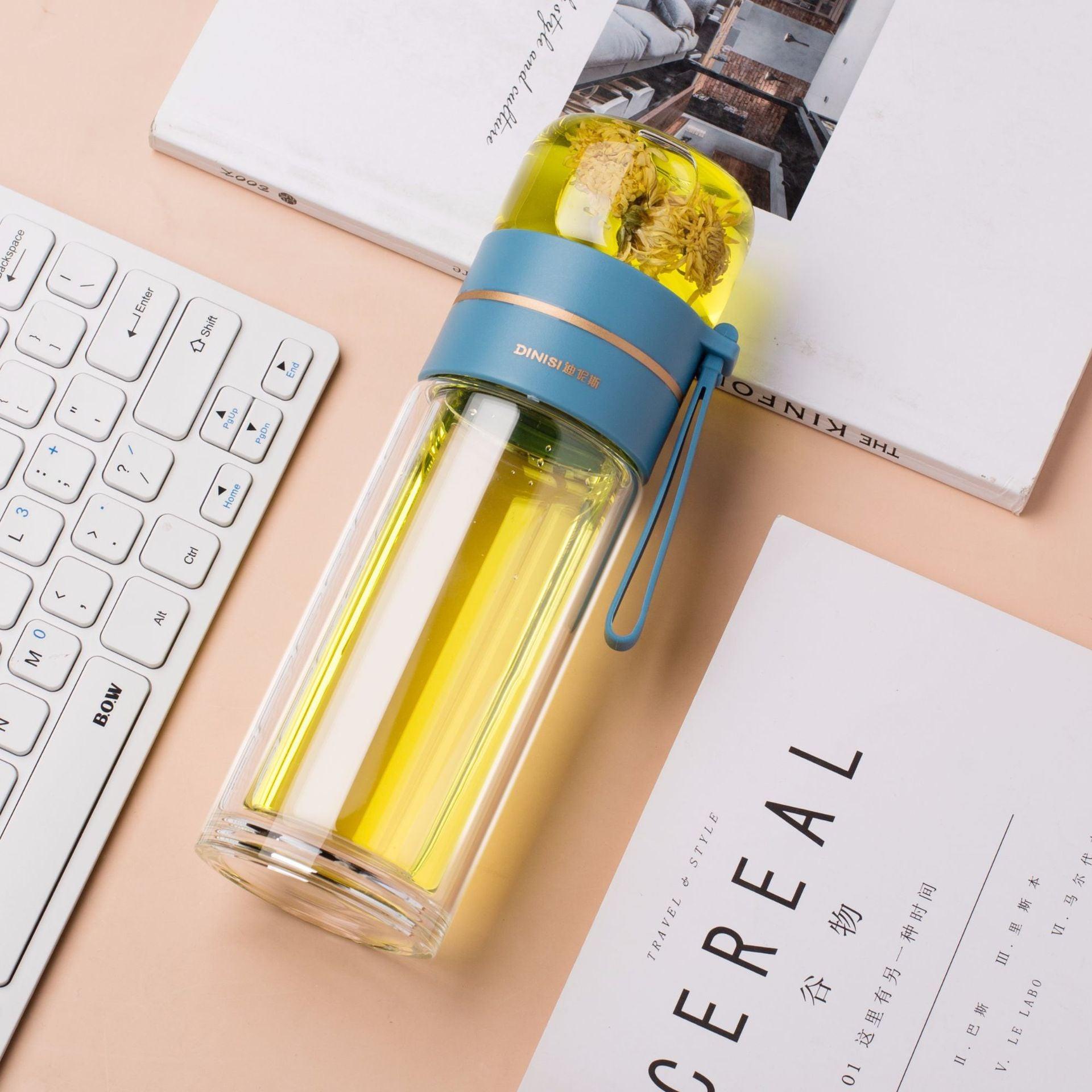 Glass Water Bottle With Tea Infuser Filter Tea Separation Double Wall Glass Bottle Leakproof Water Bottle.