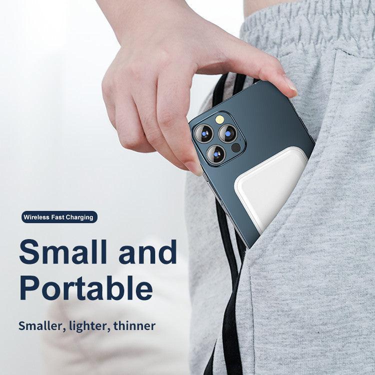Mini Magnetic Power Bank 5000mAh Wireless.