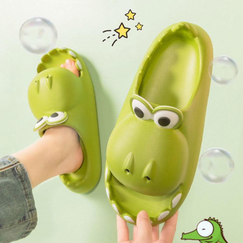 Kids Dinosaur Slippers Wholesale Summer Cartoon Parent Child Outdoor Home EVA Sandals Women Men Kids Cute Slippers Baby Shoes.